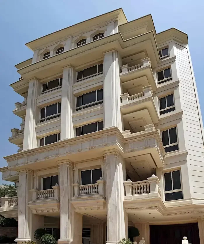 نمای ساختمان سنگی آپارتمان 4 طبقه در نمک آبرود 58614